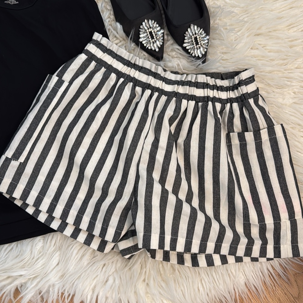 NWT Favlux Fashion Stripped Shorts w/pockets Sz M - Picture 2 of 7
